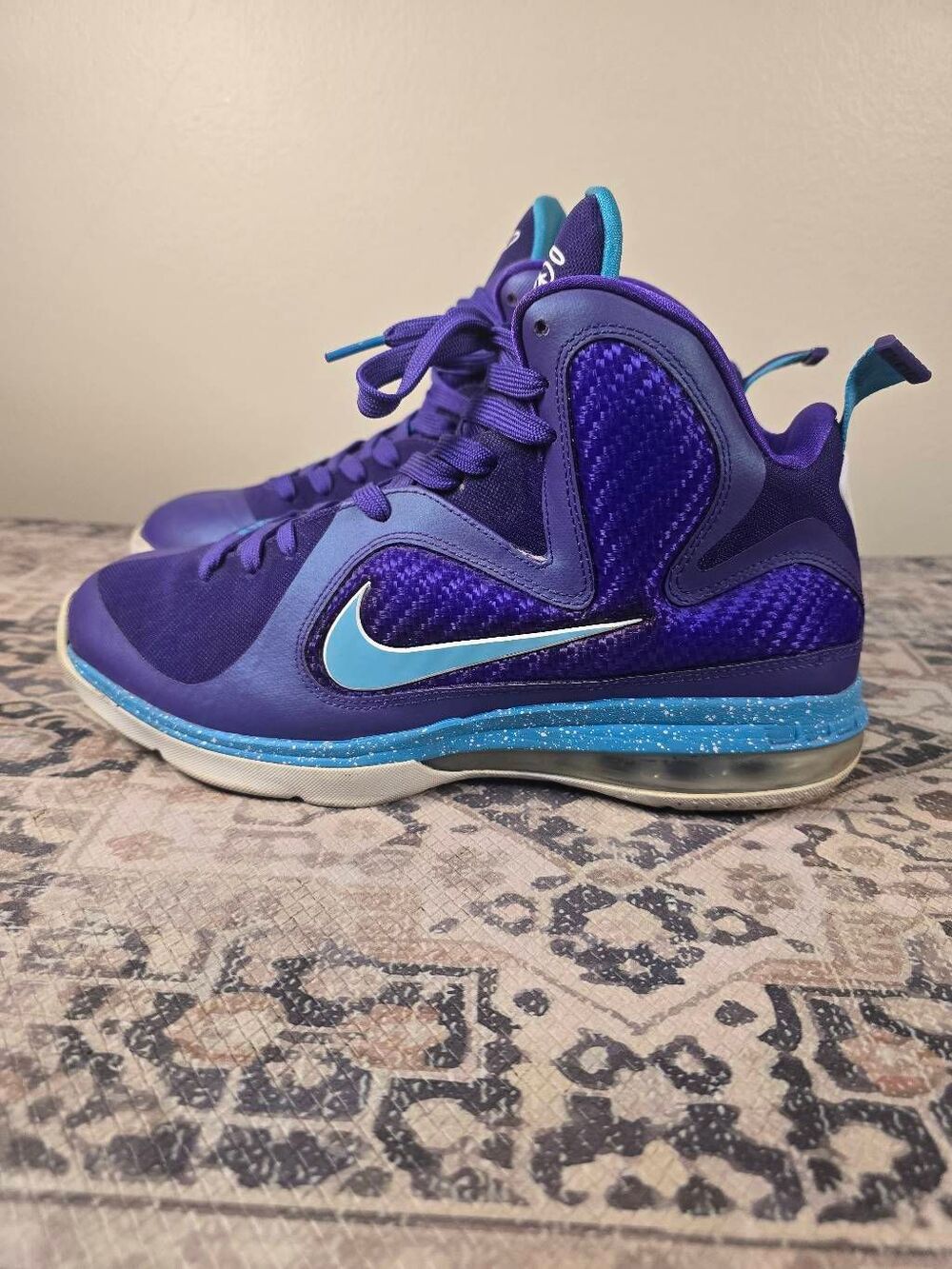 Size 9.5 - Nike LeBron 9 Summit Lake Hornets Purple Blue Men’s Basketball Shoes